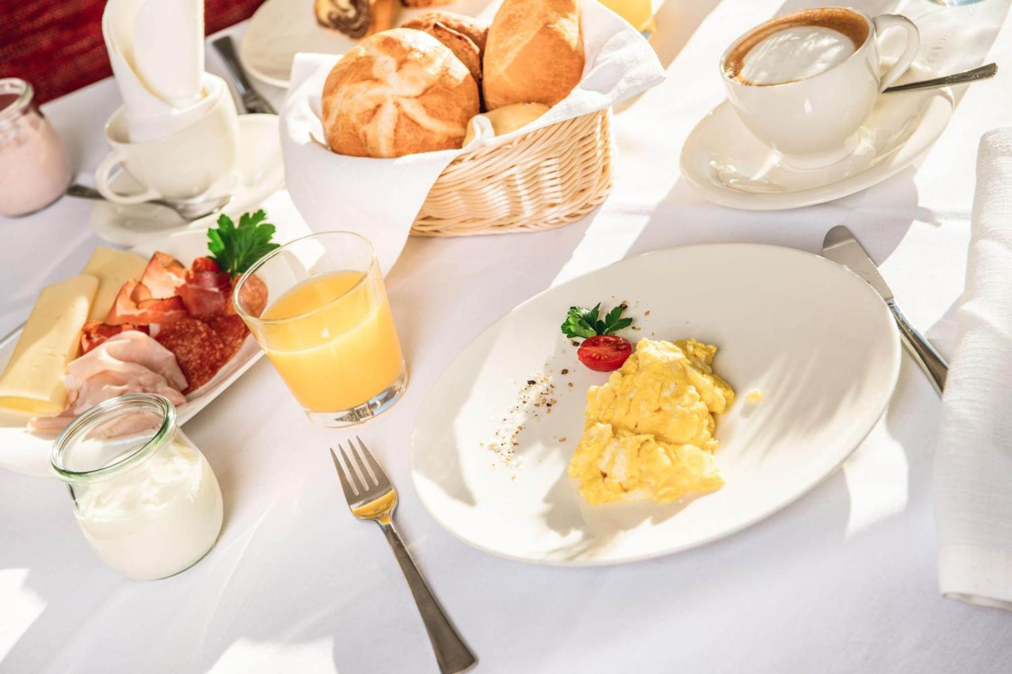 Hotel Daniel Apartments Сельва-ди-Валь-Гардена Экстерьер фото