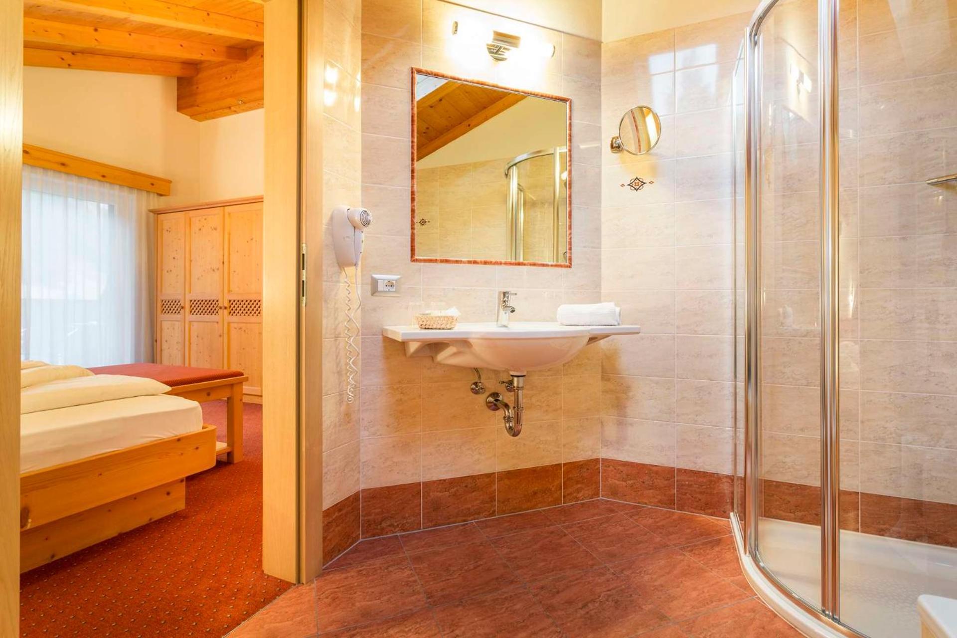 Hotel Daniel Apartments Сельва-ди-Валь-Гардена Экстерьер фото